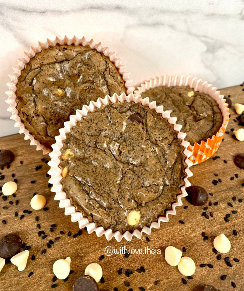 Midnight Rendezvous: Toasted Black Sesame Brownie with Dark and White Chocolate Chips